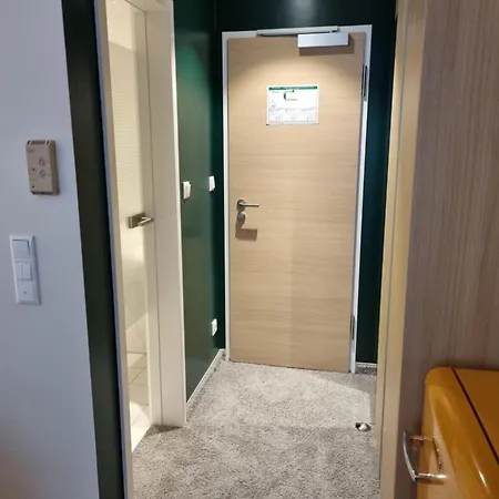 Hotel Myminga13 - & Serviced Monachium