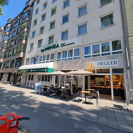 Hotel Carathotel 3*