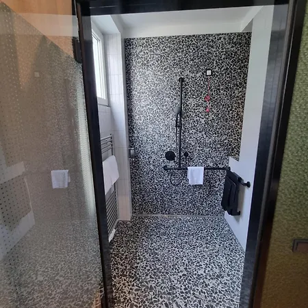 Carathotel München