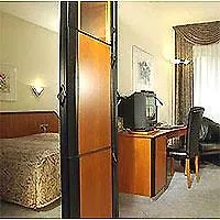Hotel Carathotel 3*