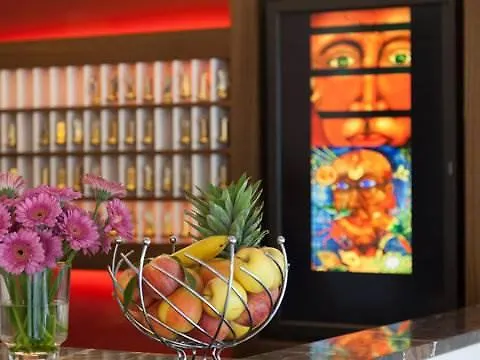 Myminga13 - & Serviced