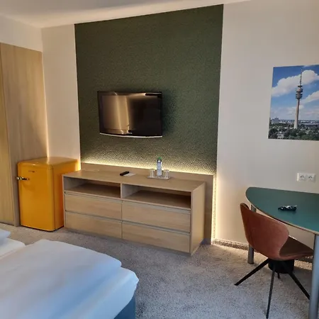 Myminga13 - & Serviced Hotel